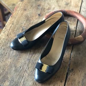 Black Vara Flats. Classic, Everyone-Needs-A-Pair